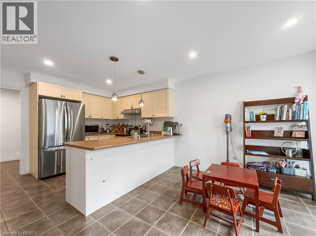 39 Barrett Avenue, Brantford, Ontario  N3S 0B5 - Photo 9 - 40791493