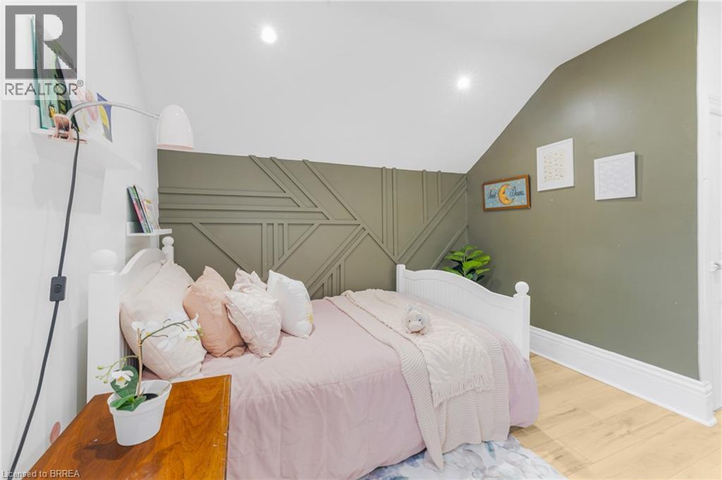 142 Elgin Street, Brantford, Ontario  N3S 5A5 - Photo 17 - 40791448