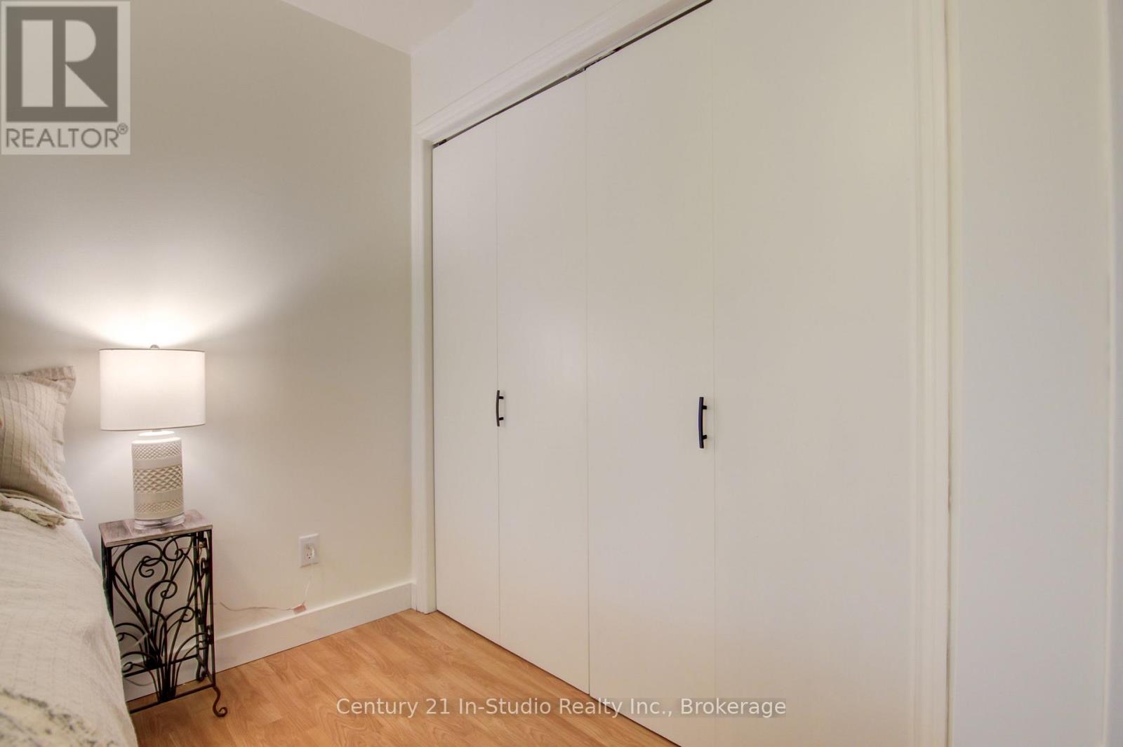 25 Emerson Avenue, South Bruce Peninsula, Ontario  N0H 2G0 - Photo 23 - X12305891