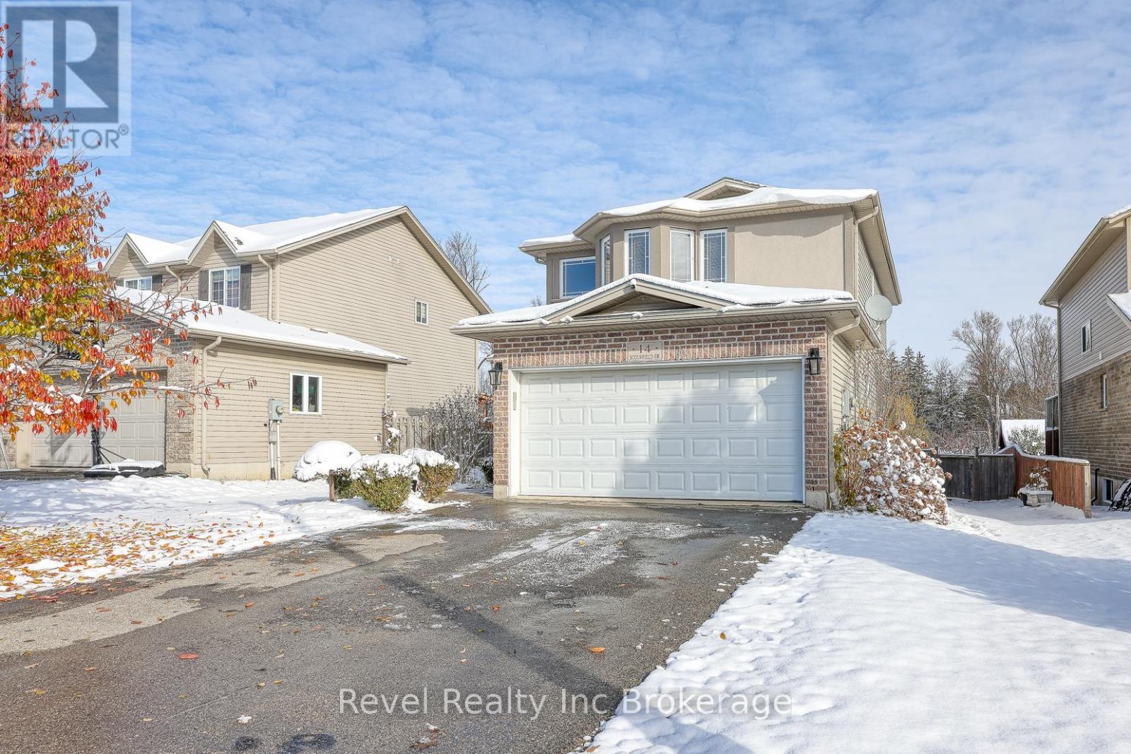 14 Scourfield Drive, Ingersoll, Ontario  N5C 0A4 - Photo 2 - X12590944