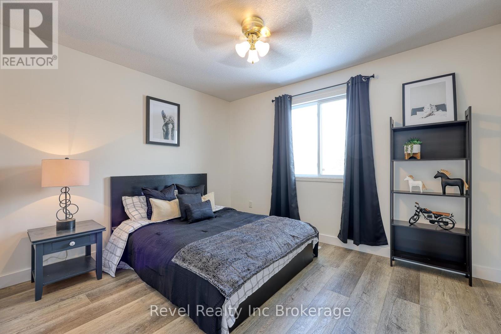 14 Scourfield Drive, Ingersoll, Ontario  N5C 0A4 - Photo 23 - X12590944