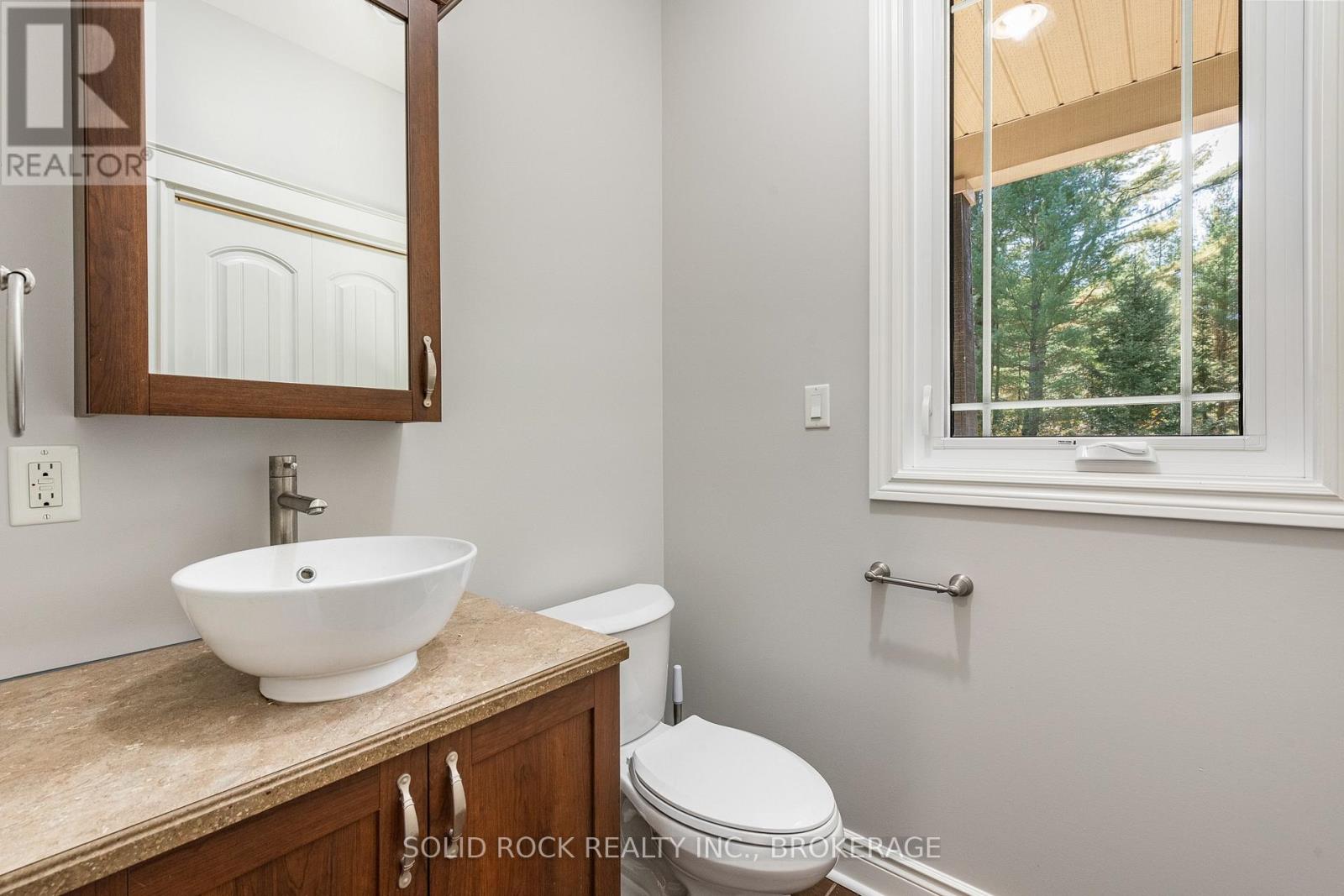 132 Western Avenue, Drummond/north Elmsley, Ontario  K7A 4S4 - Photo 29 - X12464254