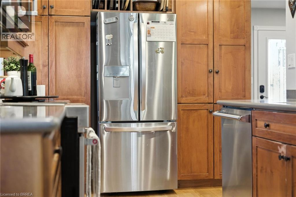 28 Macpherson Drive, Paris, Ontario N3L 4C6 - Photo 15 - 40785821