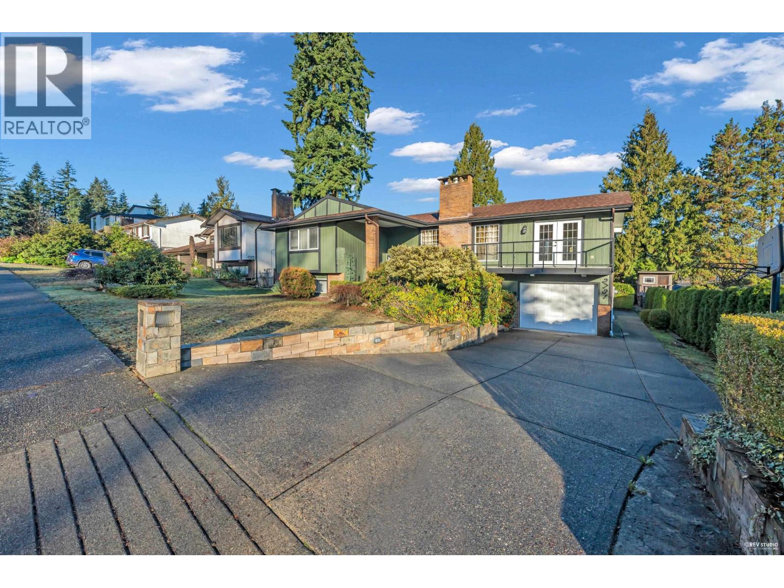 2731 Daybreak Avenue, Coquitlam, British Columbia  V3C 2E8 - Photo 4 - R3069847