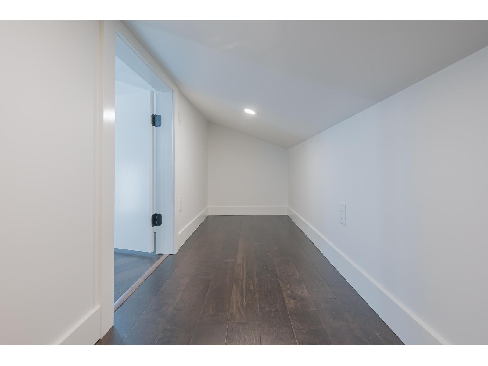 2w 20837 Louie Crescent, Langley, British Columbia  V1M 3H7 - Photo 31 - R3063716