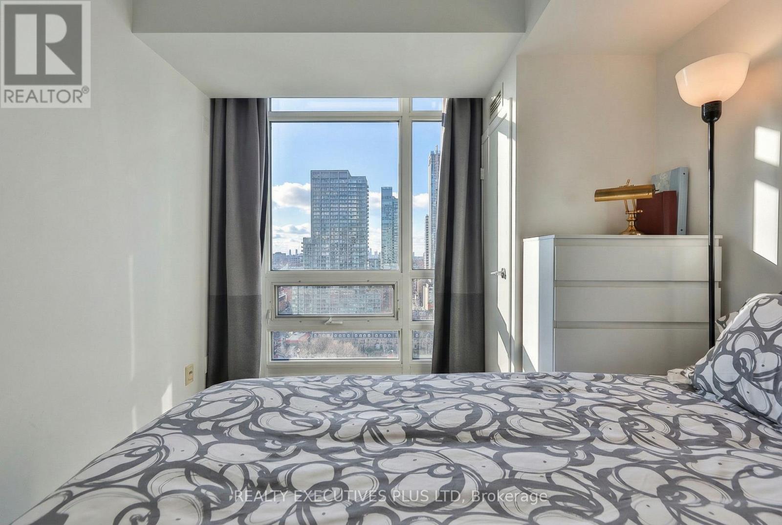 2703 - 381 Front Street W, Toronto, Ontario  M5V 3R8 - Photo 29 - C12590908