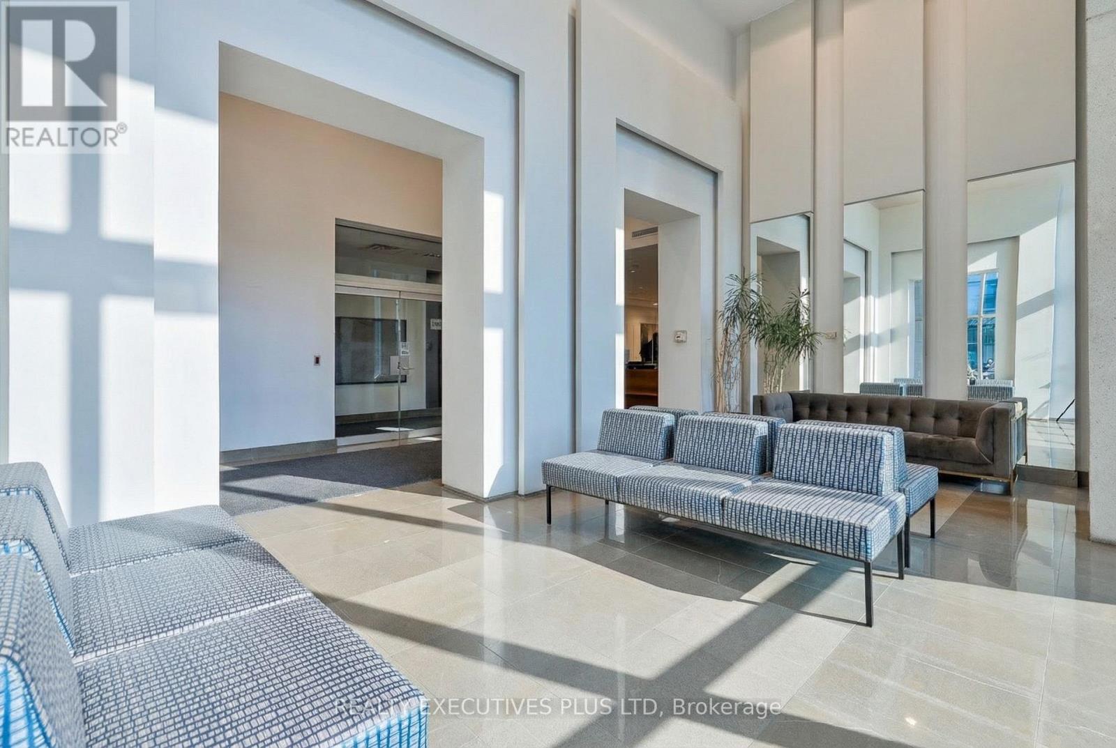 2703 - 381 Front Street W, Toronto, Ontario  M5V 3R8 - Photo 38 - C12590908