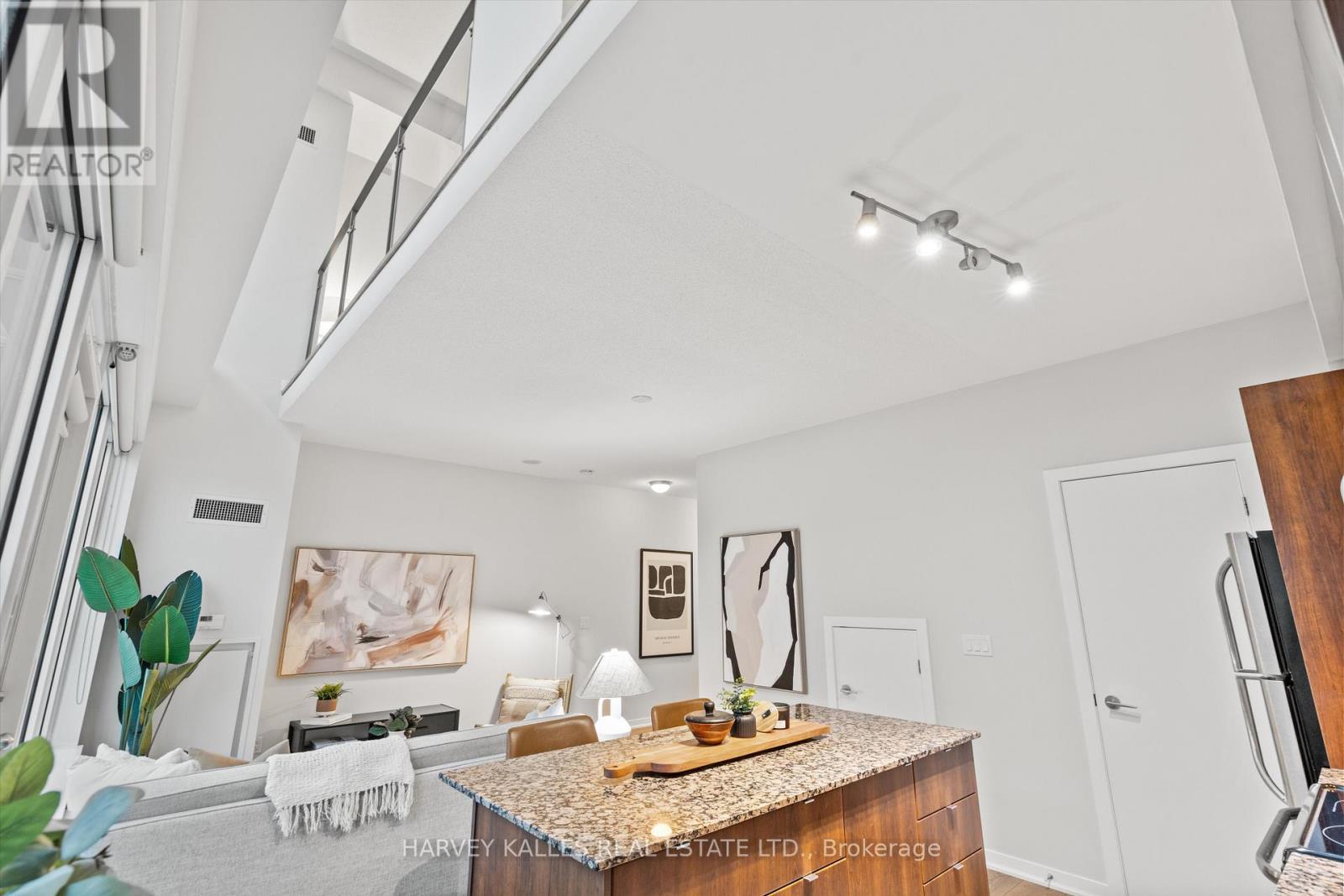 1910 - 55 East Liberty Street, Toronto, Ontario  M6K 3P9 - Photo 13 - C12590932