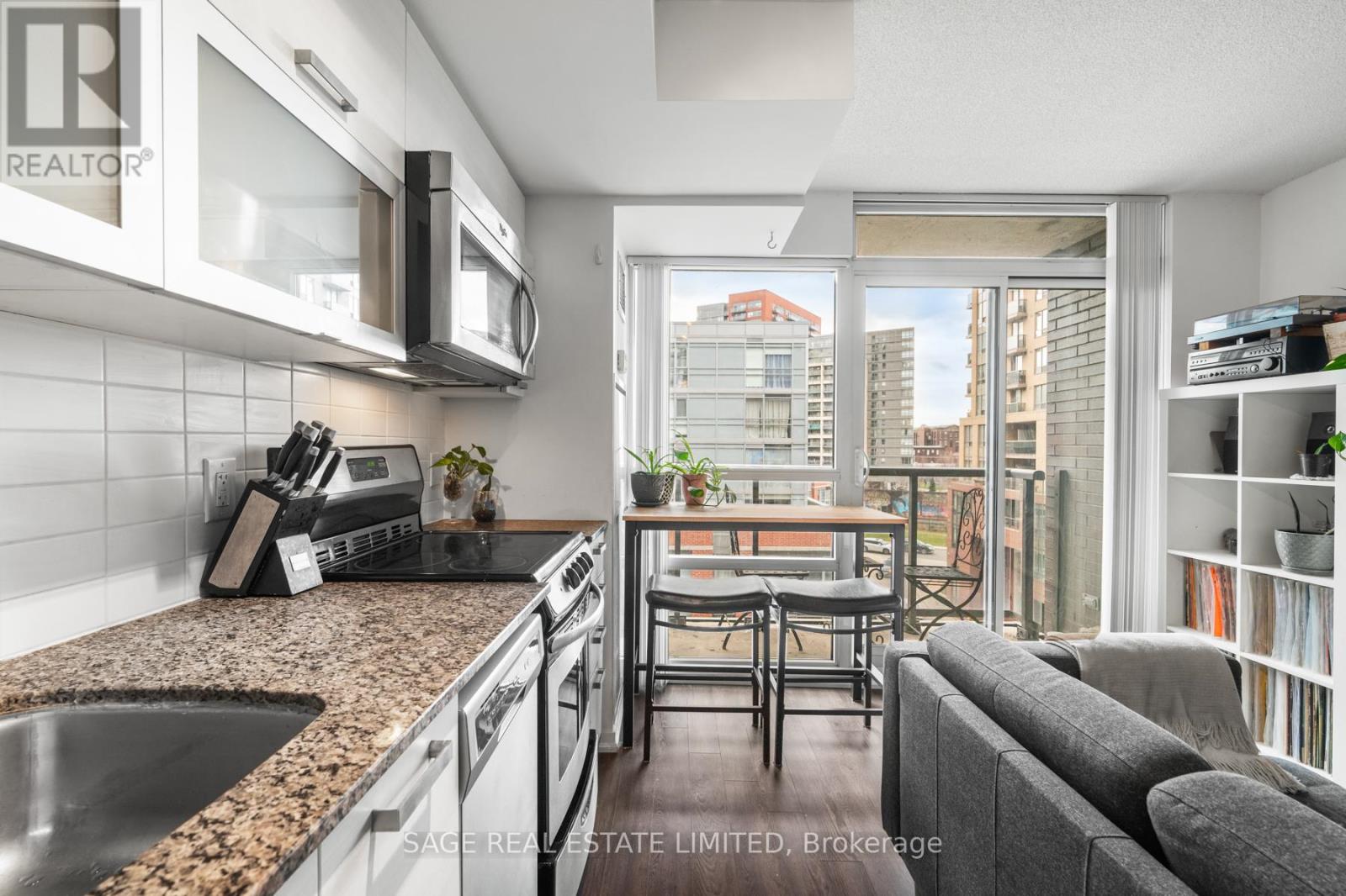 710 - 68 Abell Street, Toronto, Ontario  M6J 0B1 - Photo 13 - C12590956