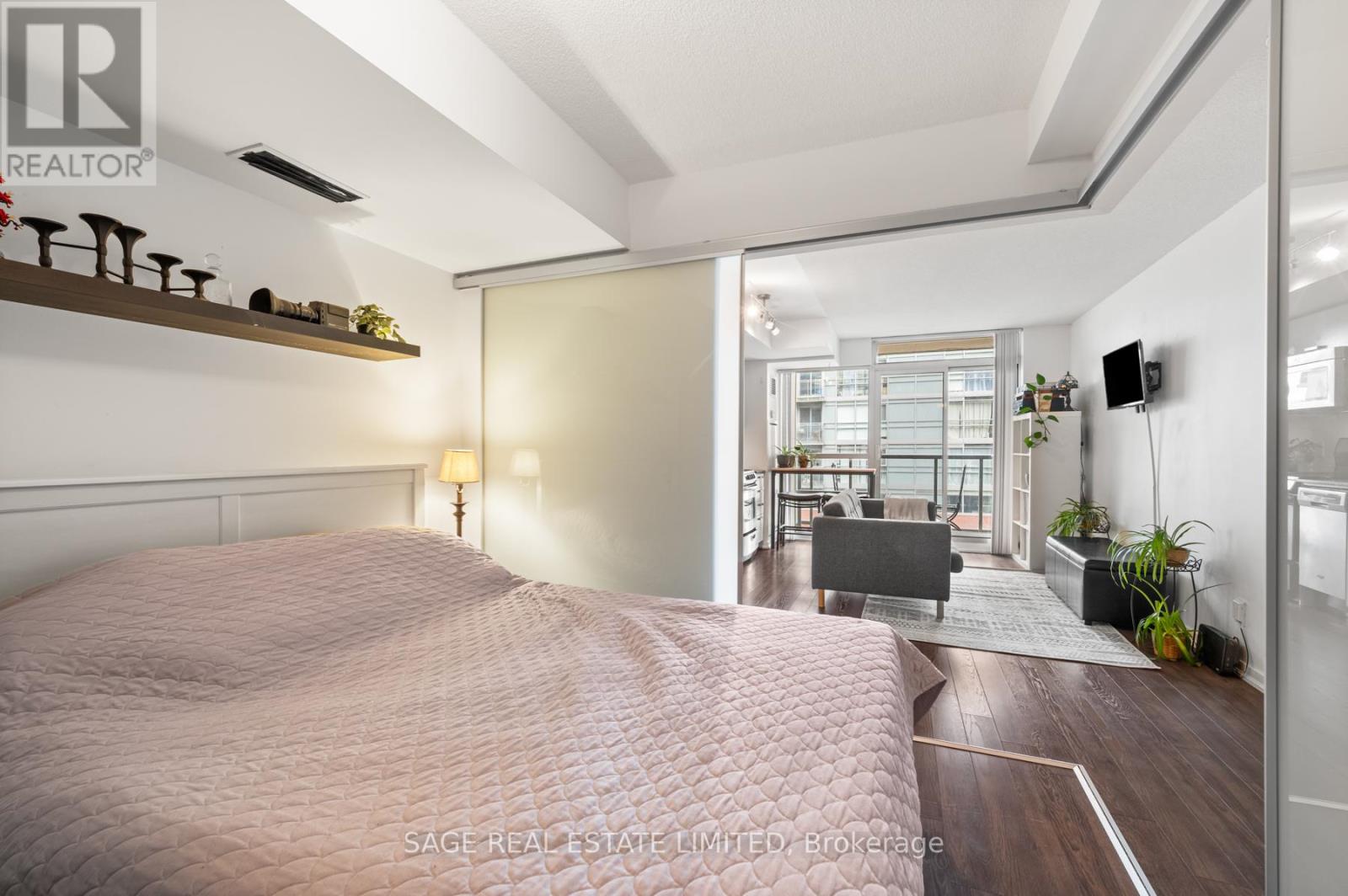 710 - 68 Abell Street, Toronto, Ontario  M6J 0B1 - Photo 18 - C12590956