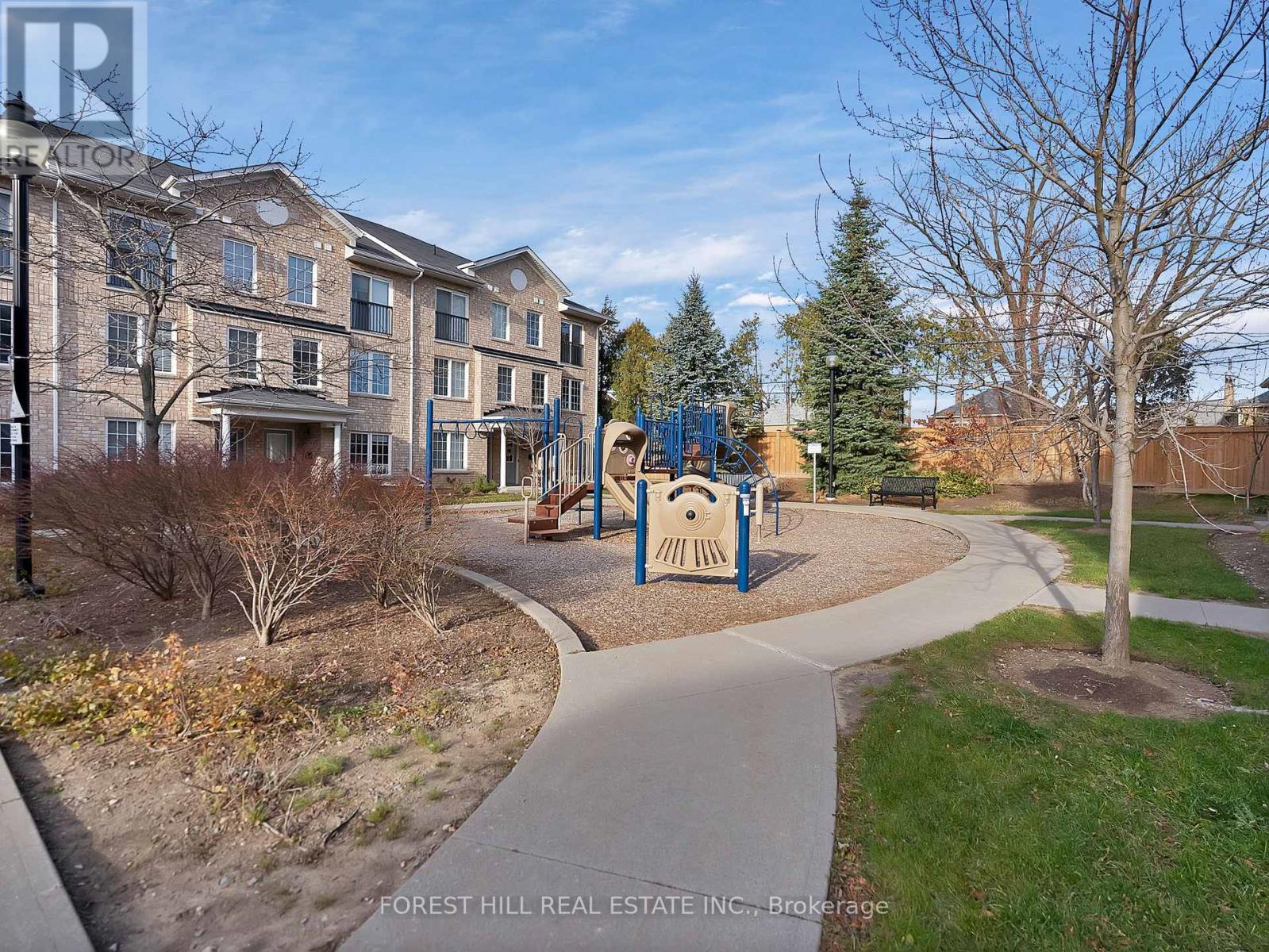 310 - 25 Strangford Lane, Toronto, Ontario  M1L 0E5 - Photo 2 - E12590992
