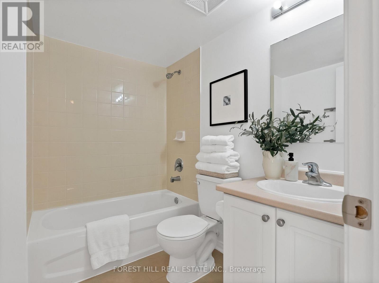 310 - 25 Strangford Lane, Toronto, Ontario  M1L 0E5 - Photo 27 - E12590992