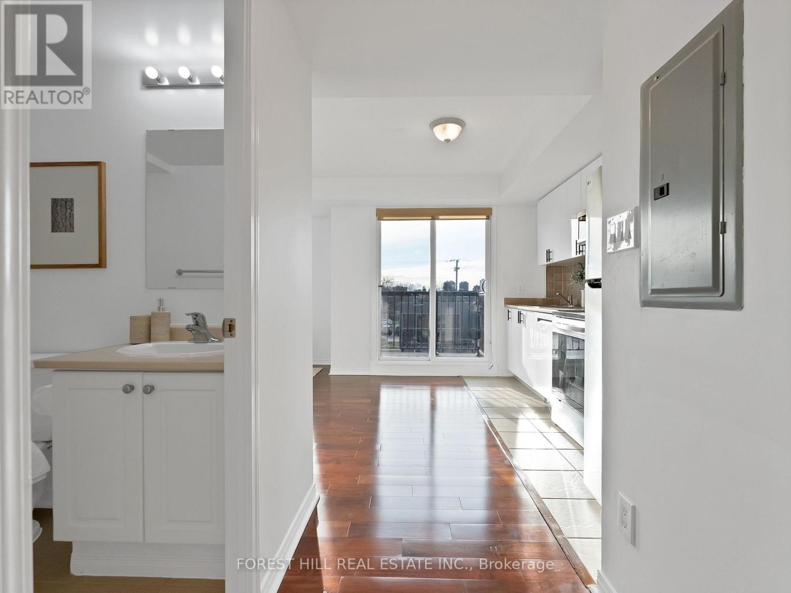 310 - 25 Strangford Lane, Toronto, Ontario  M1L 0E5 - Photo 6 - E12590992