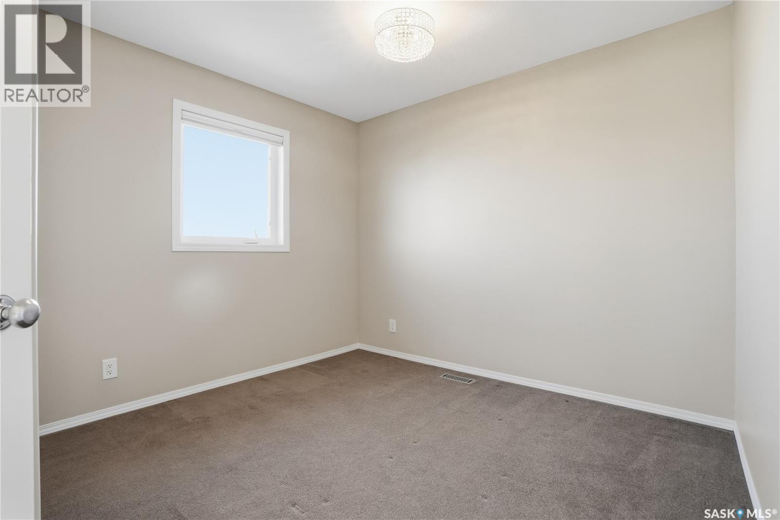 154 Blakeney Crescent, Saskatoon, Saskatchewan  S7L 7N4 - Photo 22 - SK025014