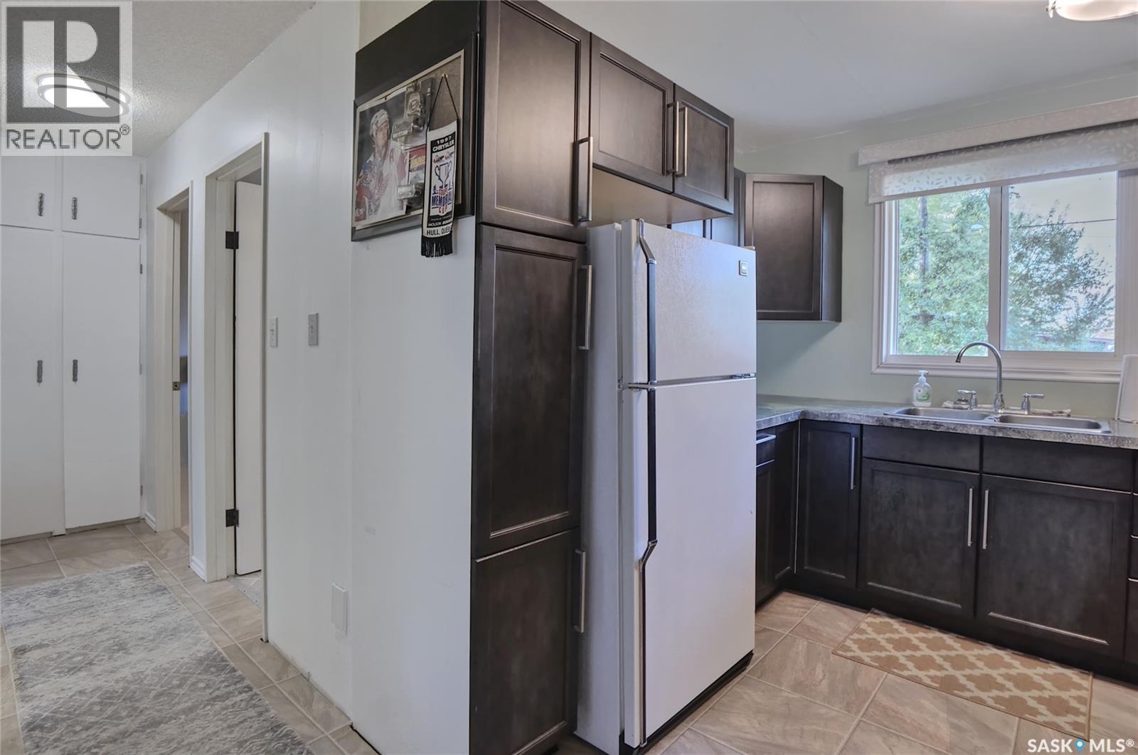 606 6th Street W, Chaplin, Saskatchewan  S0H 0V0 - Photo 8 - SK024870