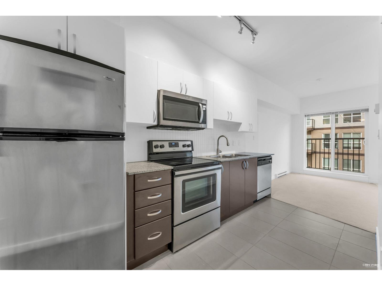 303 13728 108 Avenue, Surrey, British Columbia V3T 0G2 - Photo 8 - R3071135