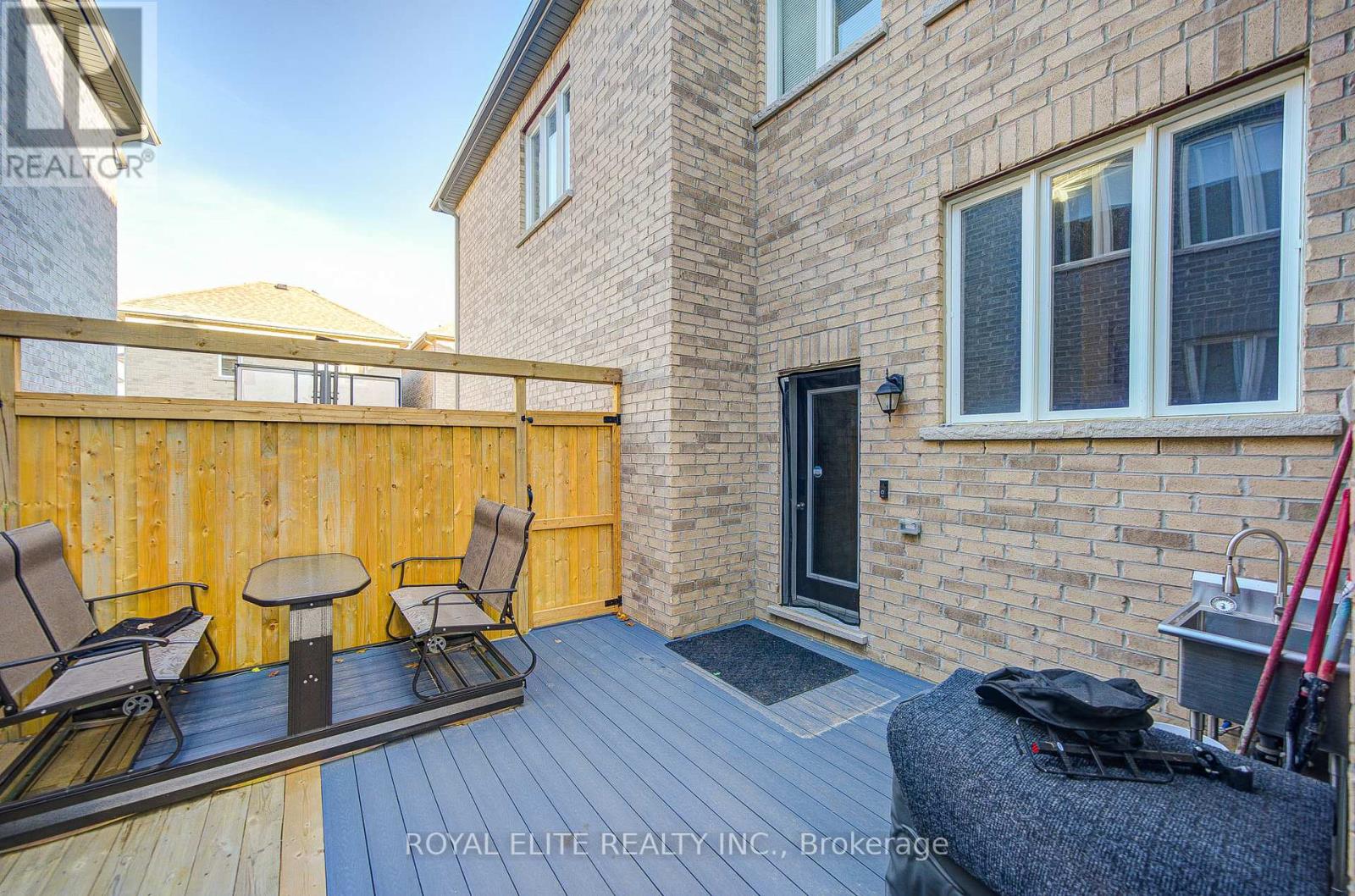 51 Albert Lewis Street, Markham, Ontario  L6B 1A8 - Photo 49 - N12590954