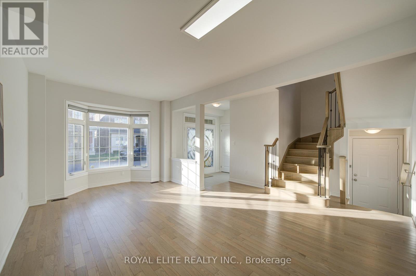 51 Albert Lewis Street, Markham, Ontario  L6B 1A8 - Photo 8 - N12590954