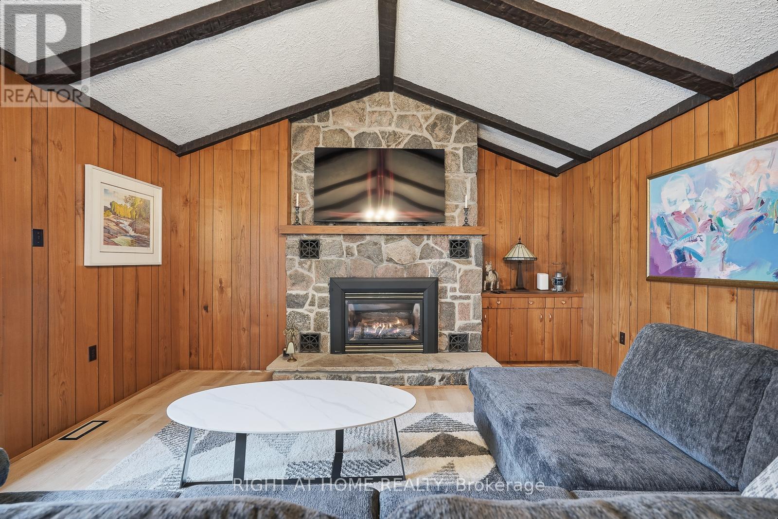 5 Albert Street, Brock (Beaverton), Ontario  L0K 1A0 - Photo 4 - N12590972