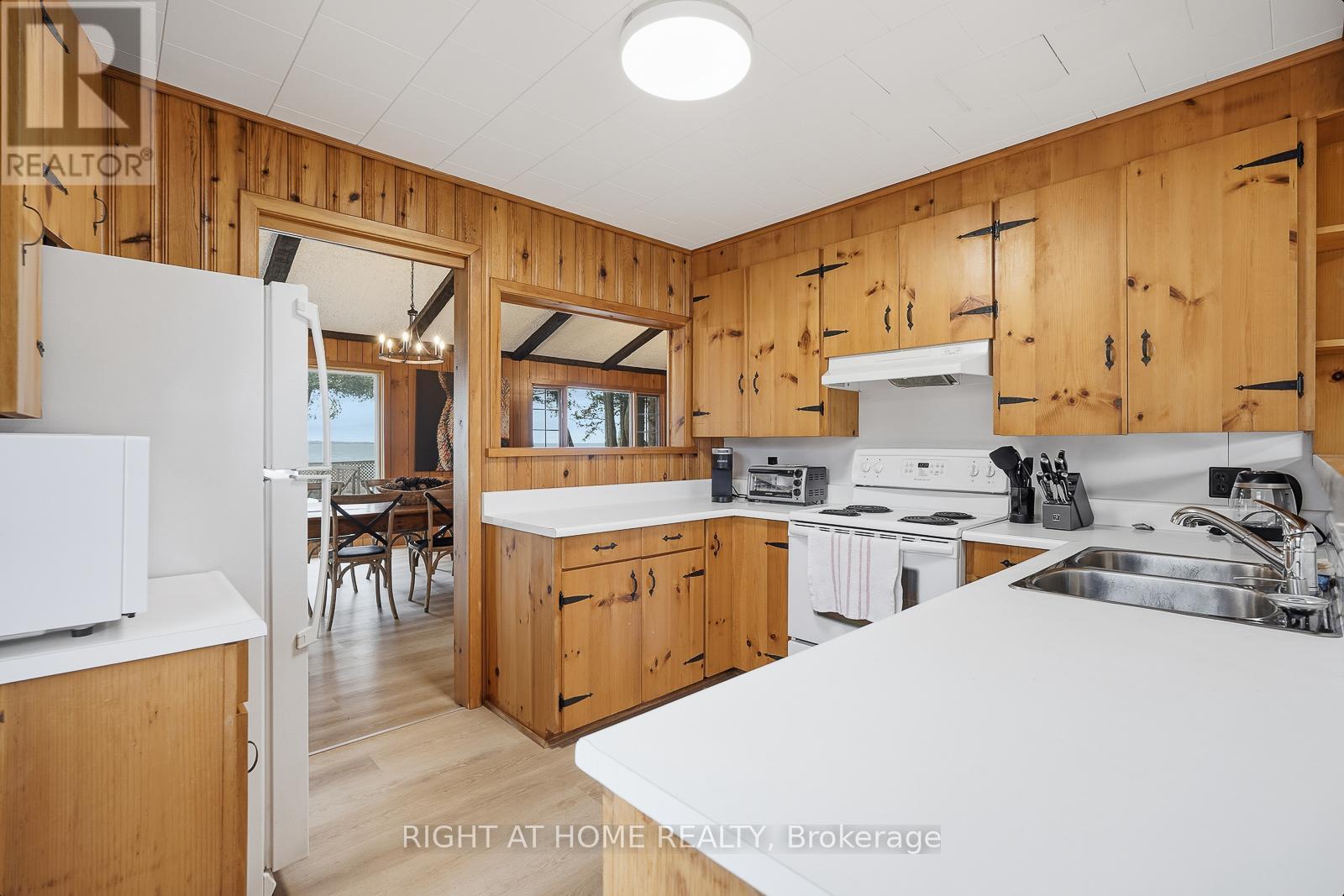 5 Albert Street, Brock (Beaverton), Ontario  L0K 1A0 - Photo 9 - N12590972