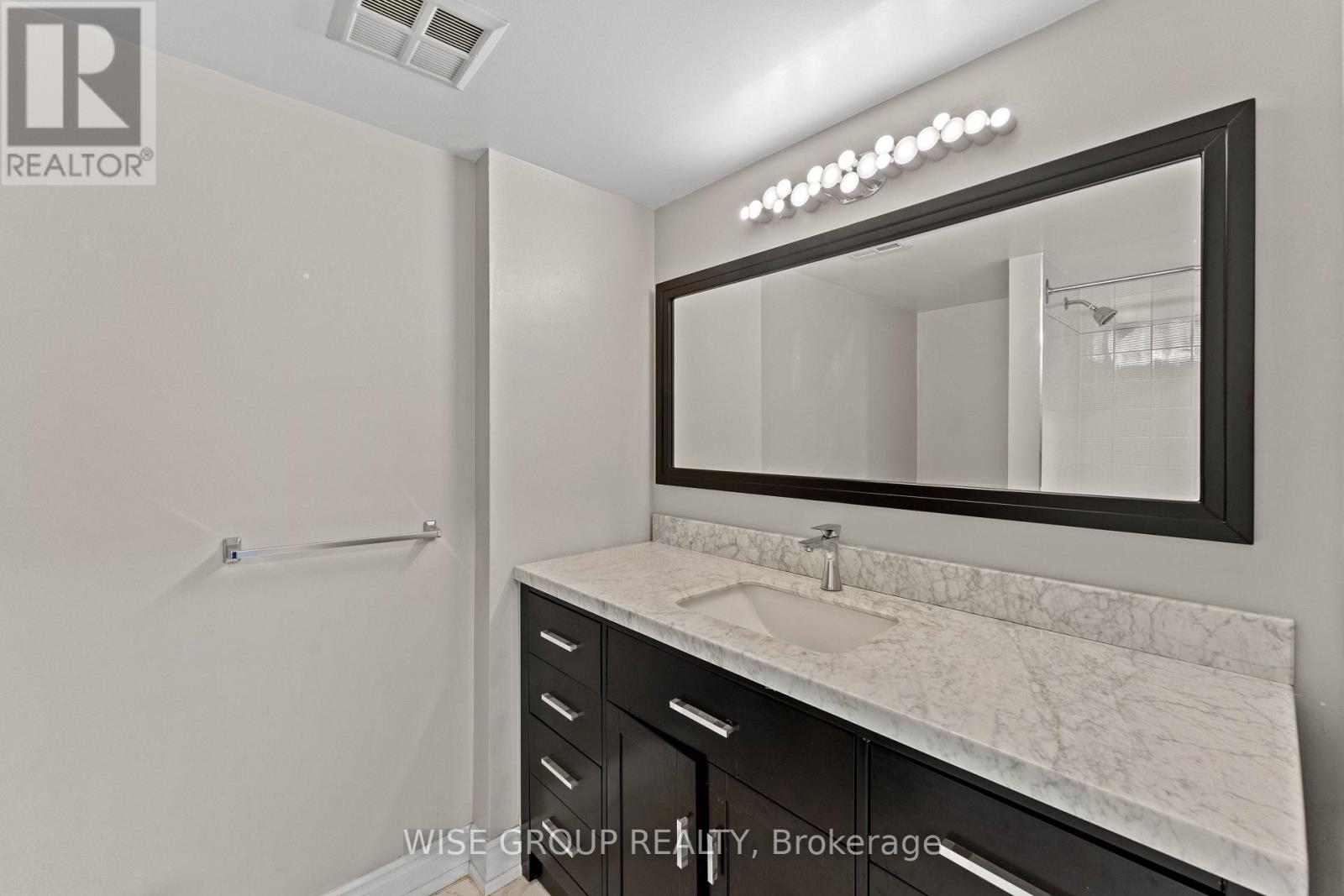 113 - 5 Weldrick Road W, Richmond Hill, Ontario  L4C 8S9 - Photo 41 - N12591010