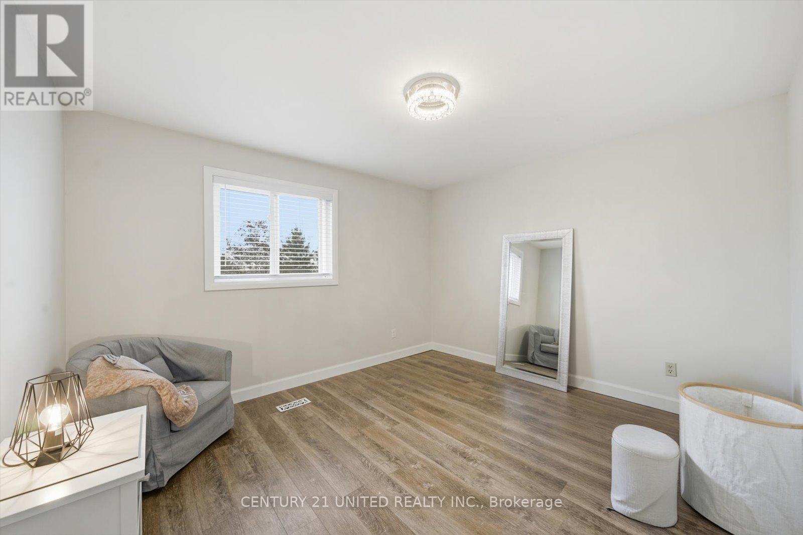 2339 Kawartha Heights Boulevard, Peterborough (Monaghan Ward 2), Ontario  K9K 1S4 - Photo 28 - X12591038