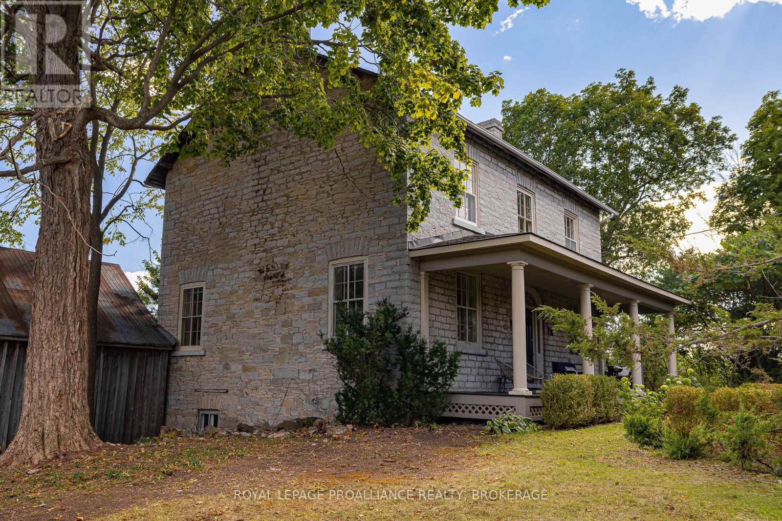 1049 Highway 2 E, Kingston, Ontario  K7L 4V1 - Photo 1 - X12591204