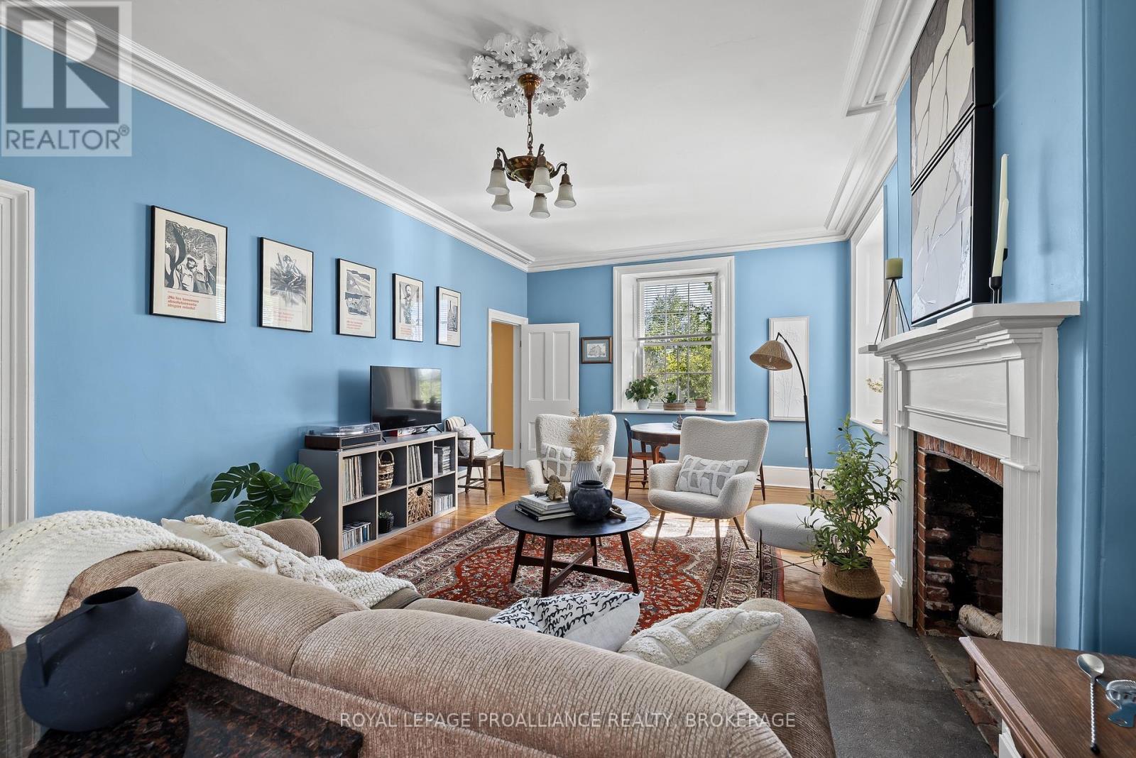 1049 Highway 2 E, Kingston, Ontario  K7L 4V1 - Photo 15 - X12591204