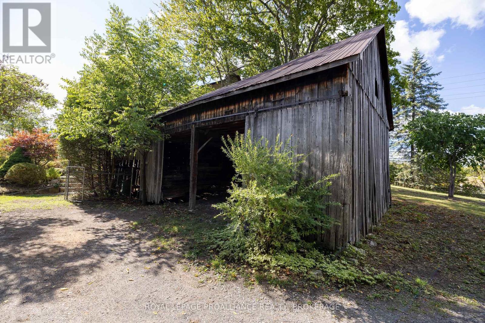 1049 Highway 2 E, Kingston, Ontario  K7L 4V1 - Photo 37 - X12591204