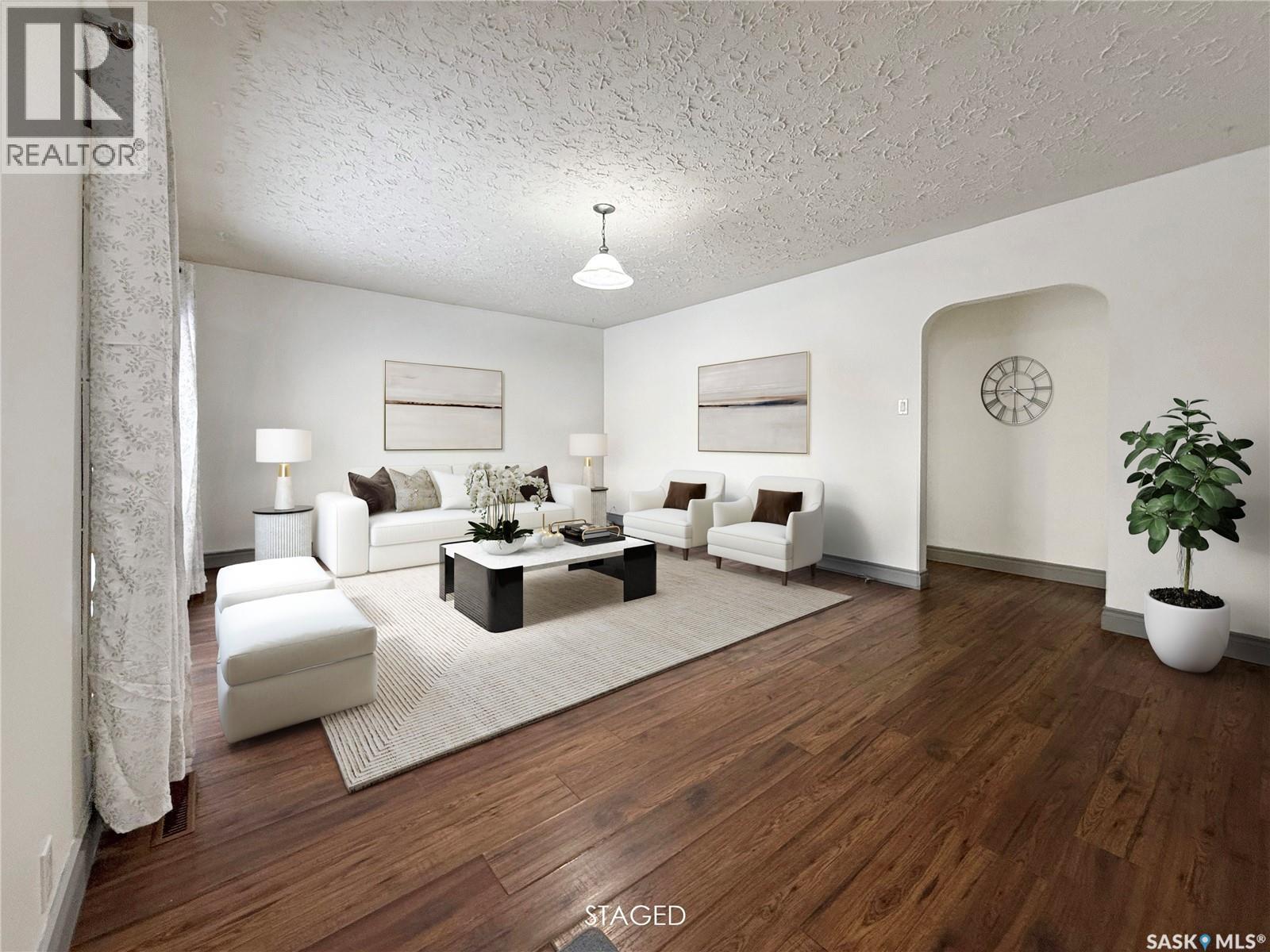 314 10th Avenue Nw, Swift Current, Saskatchewan  S9H 1B6 - Photo 6 - SK024812