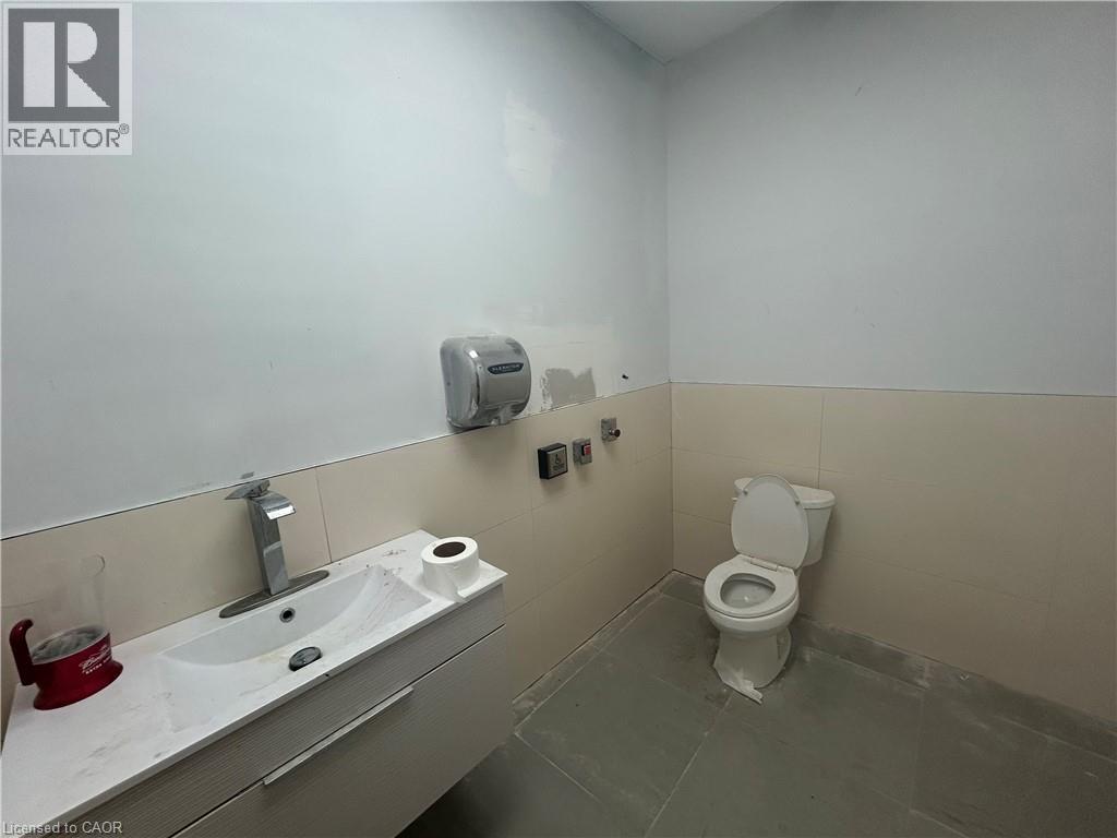 537 Concession Street, Hamilton, Ontario  L8V 1A7 - Photo 6 - 40791198