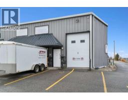 2, 30 Griffin Industrial Point Industrial, Cochrane, Ca