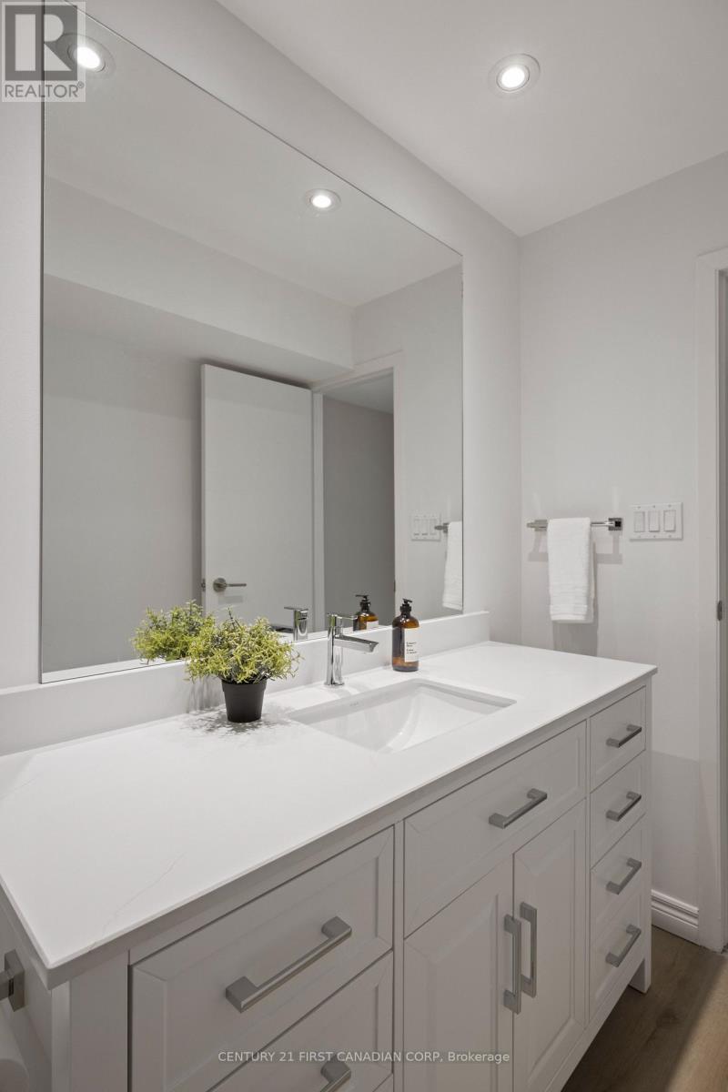 208 - 2228 Trafalgar Street, London East, Ontario  N5V 4J8 - Photo 21 - X12591040