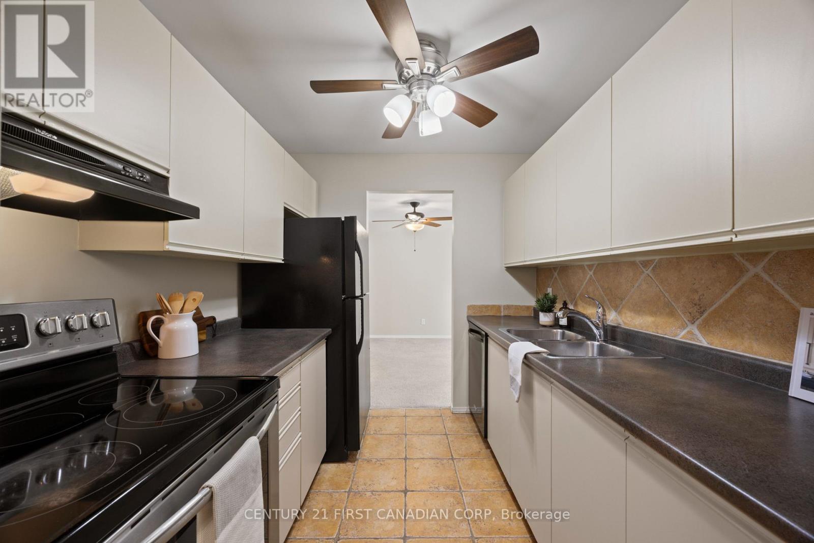 208 - 2228 Trafalgar Street, London East, Ontario  N5V 4J8 - Photo 6 - X12591040