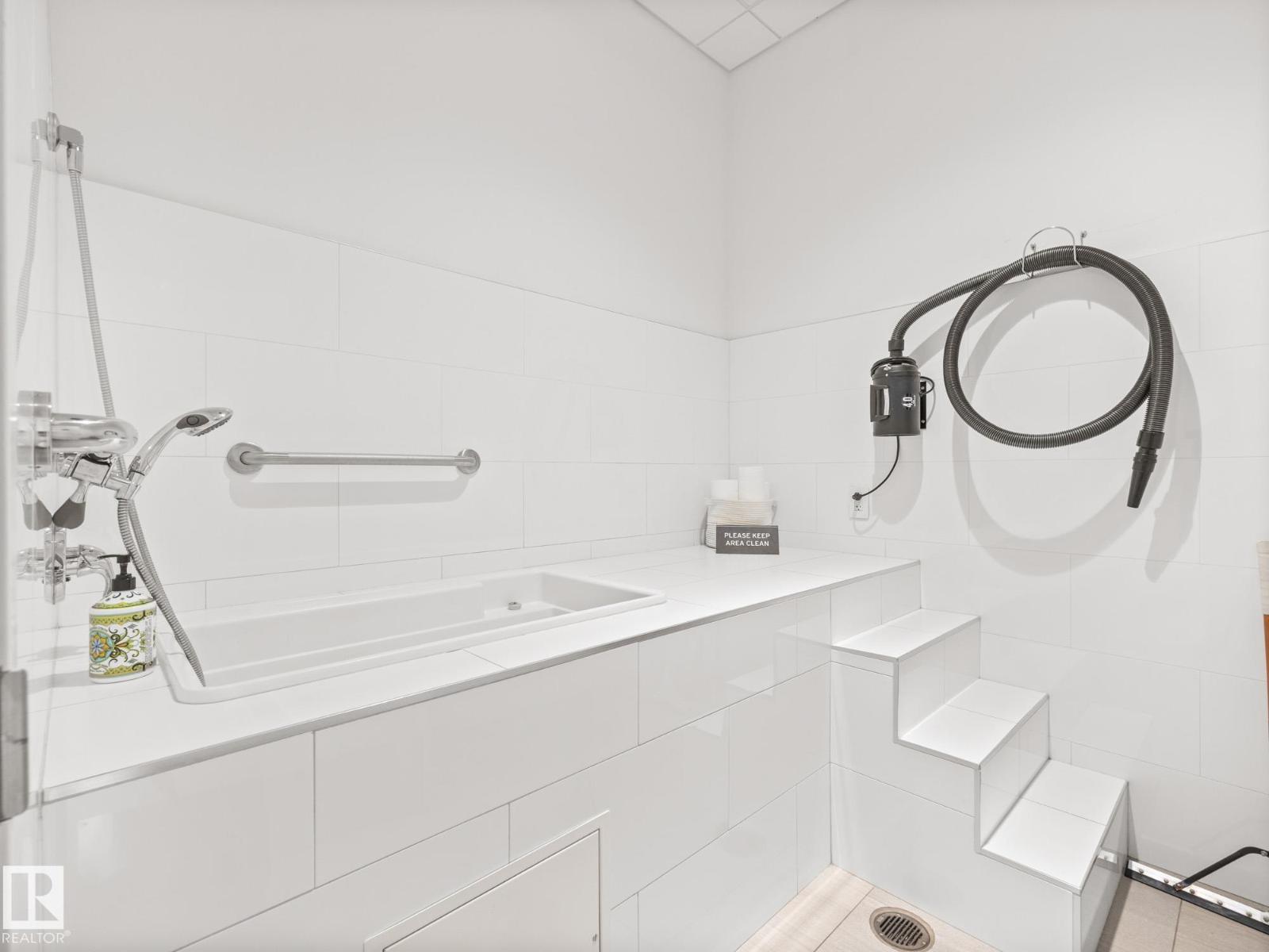 #605 14105 West Block Dr Nw, Edmonton, Alberta  T5N 1L5 - Photo 38 - E4467157