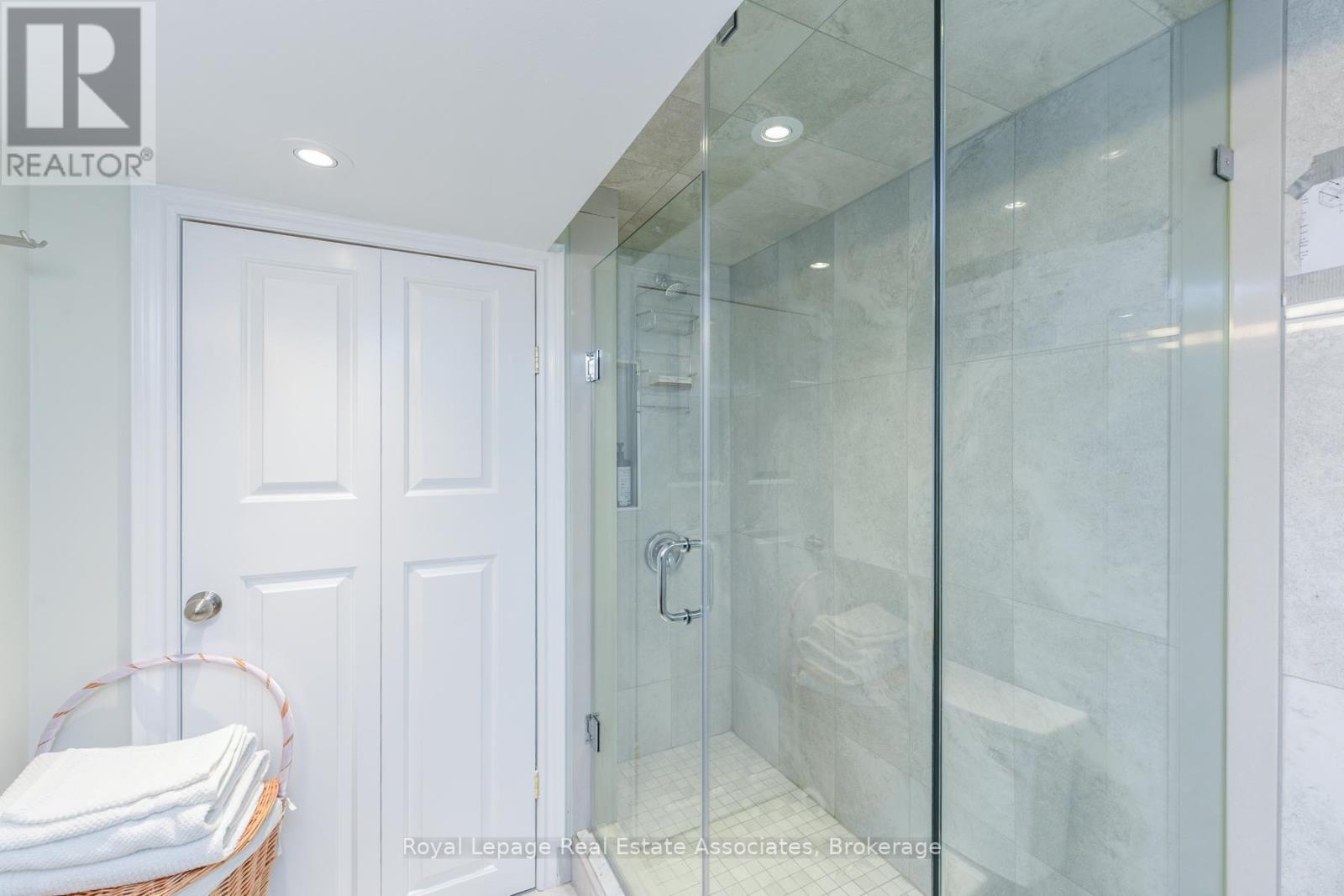 Lower Level - 3162 Folkway Drive, Mississauga, Ontario  L5L 2A3 - Photo 12 - W12590948