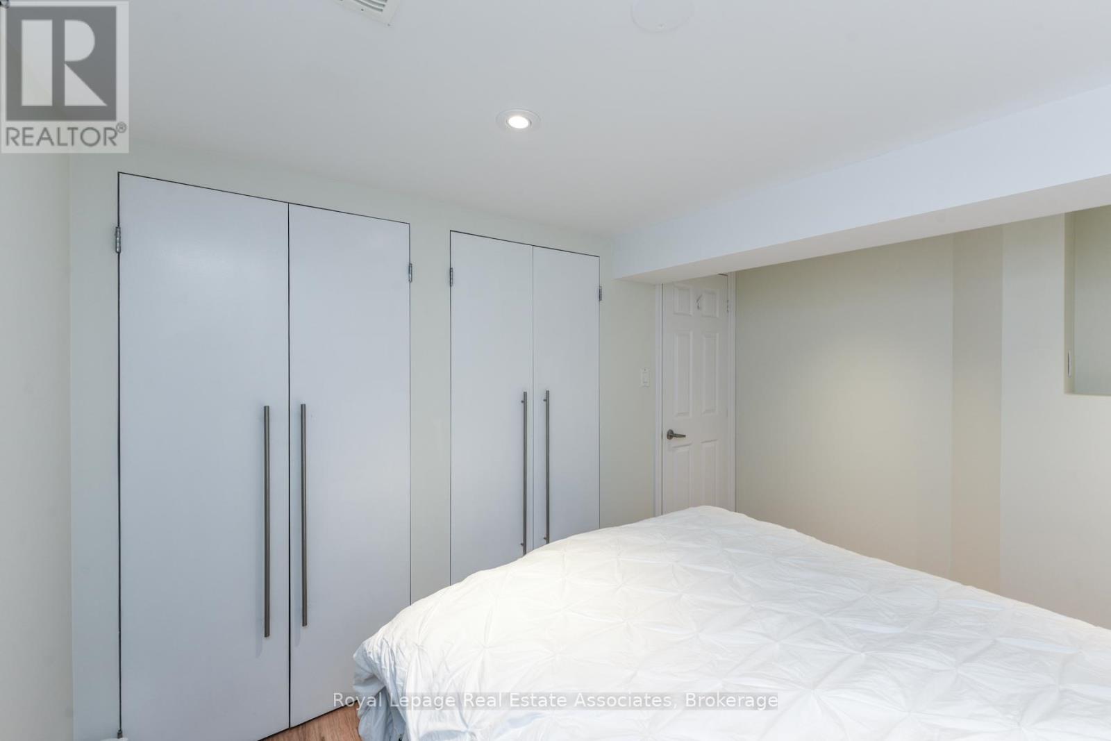 Lower Level - 3162 Folkway Drive, Mississauga, Ontario  L5L 2A3 - Photo 17 - W12590948