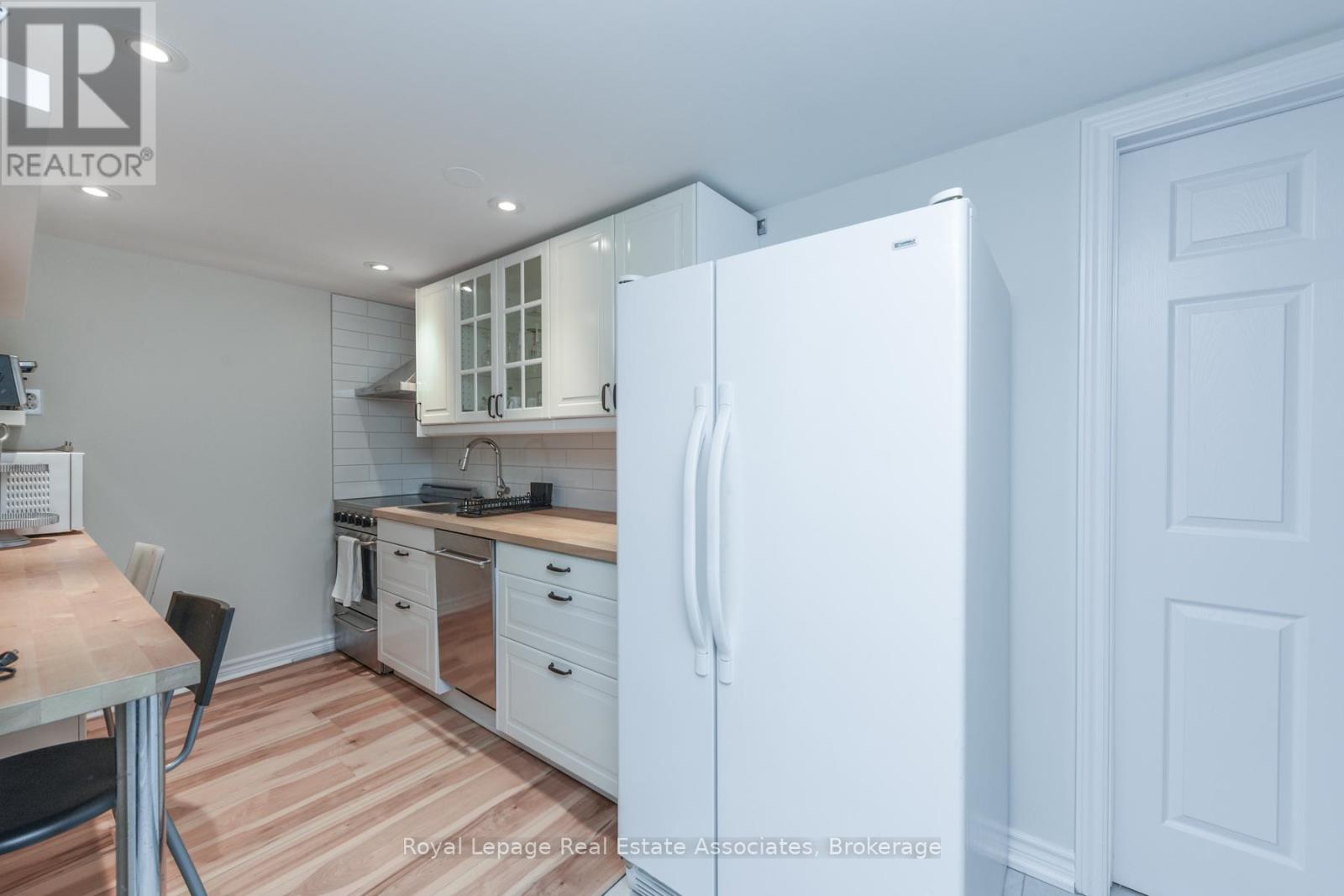 Lower Level - 3162 Folkway Drive, Mississauga, Ontario  L5L 2A3 - Photo 9 - W12590948