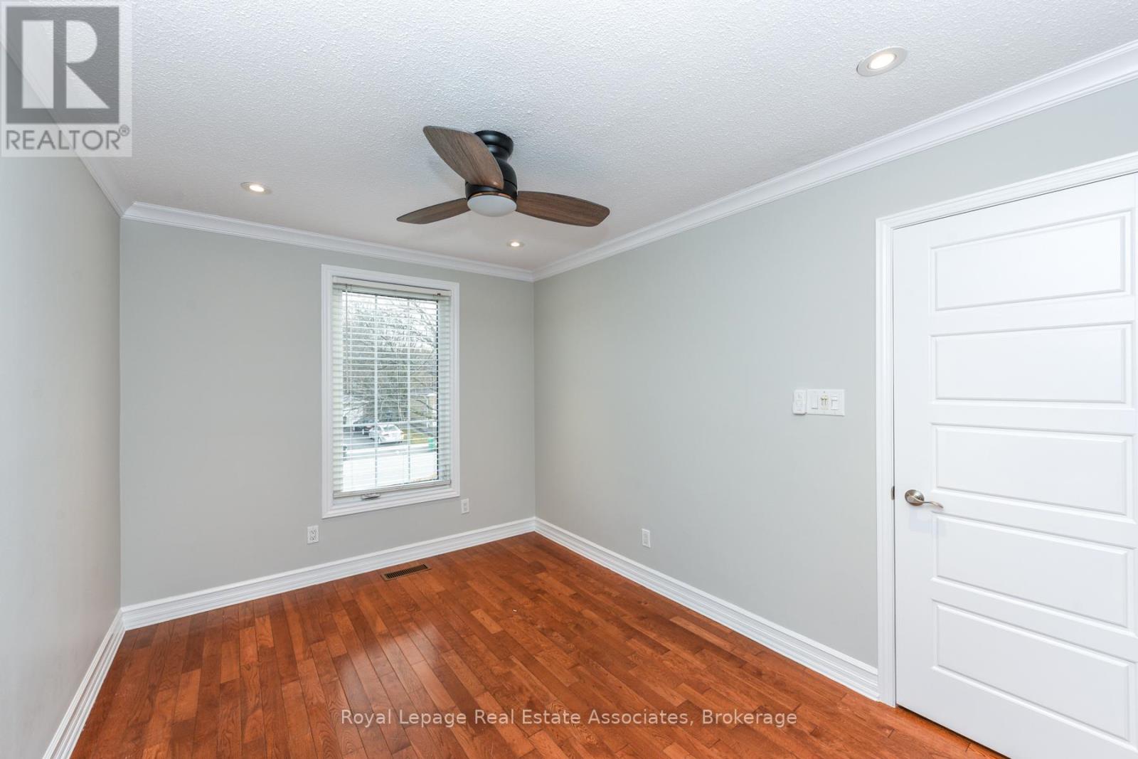 Upper Level - 3162 Folkway Drive, Mississauga, Ontario  L5L 2A3 - Photo 21 - W12590950