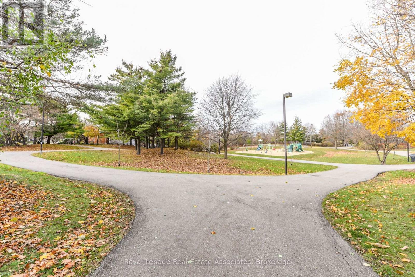 Upper Level - 3162 Folkway Drive, Mississauga, Ontario  L5L 2A3 - Photo 45 - W12590950