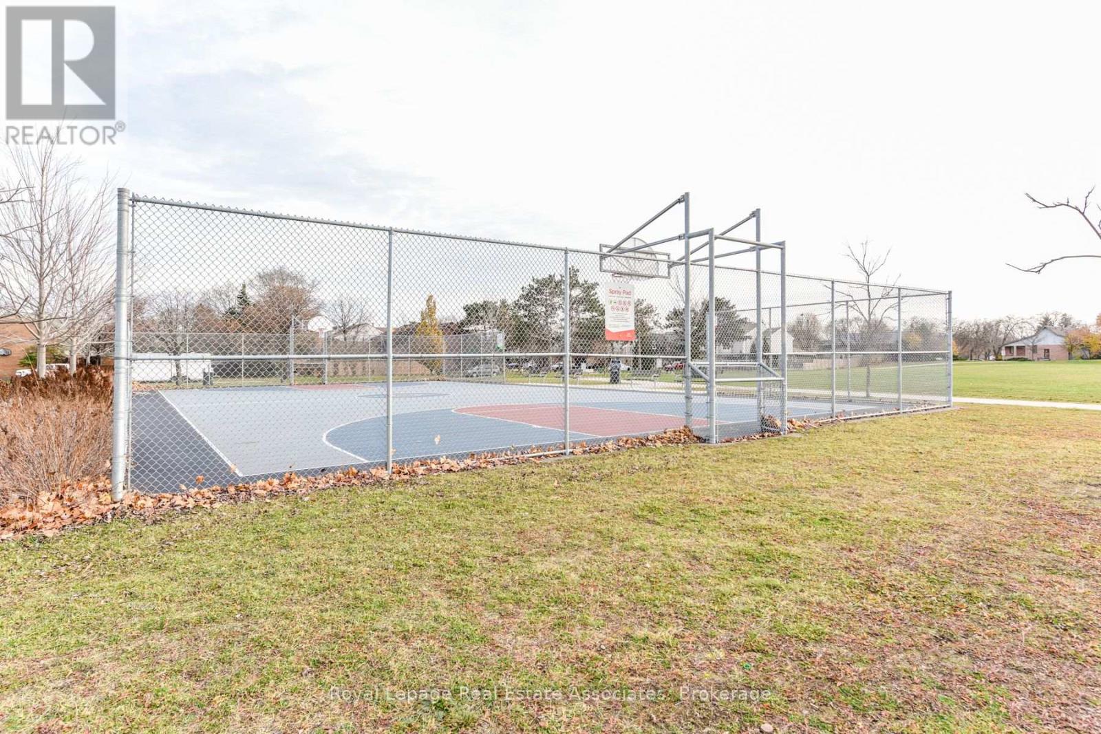 Upper Level - 3162 Folkway Drive, Mississauga, Ontario  L5L 2A3 - Photo 48 - W12590950