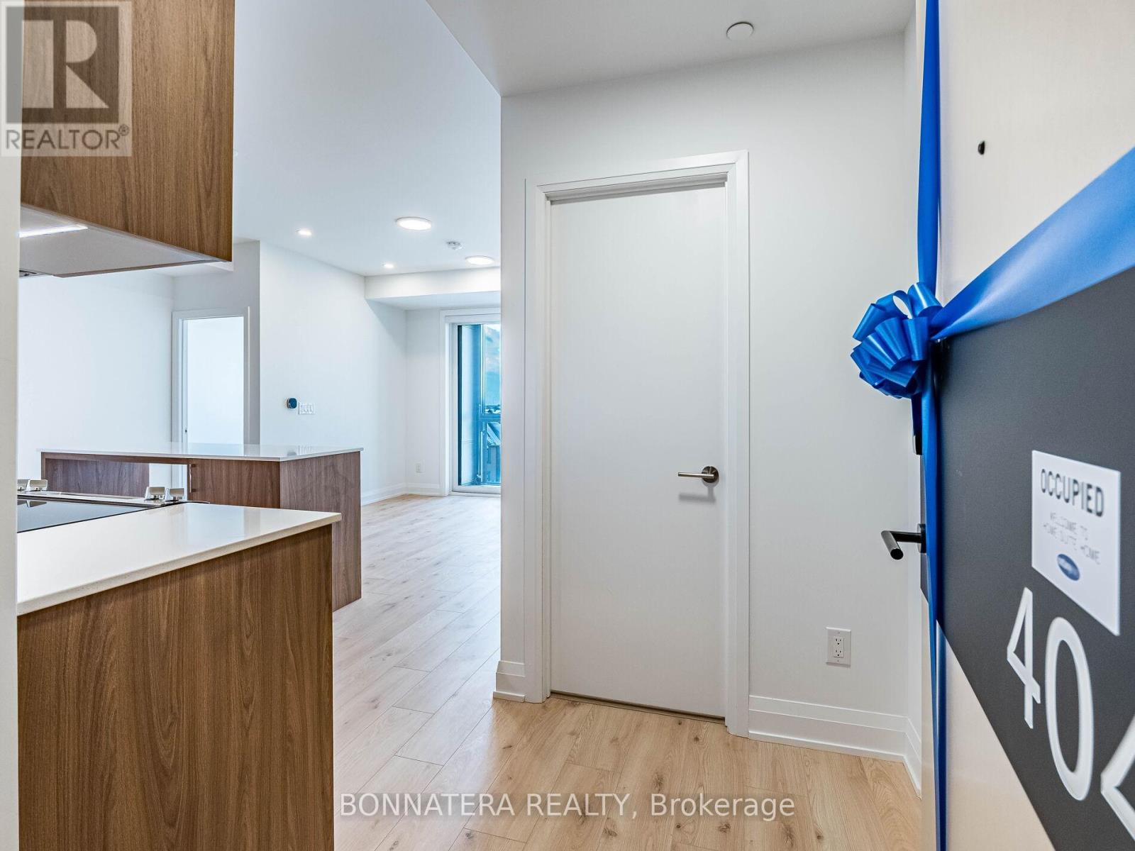 404 - 3250 Carding Mill Trail, Oakville, Ontario  L6M 1L3 - Photo 15 - W12590970