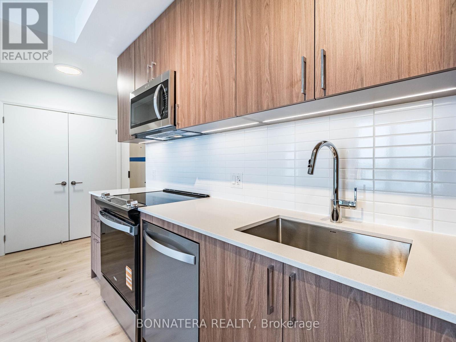 404 - 3250 Carding Mill Trail, Oakville, Ontario  L6M 1L3 - Photo 22 - W12590970