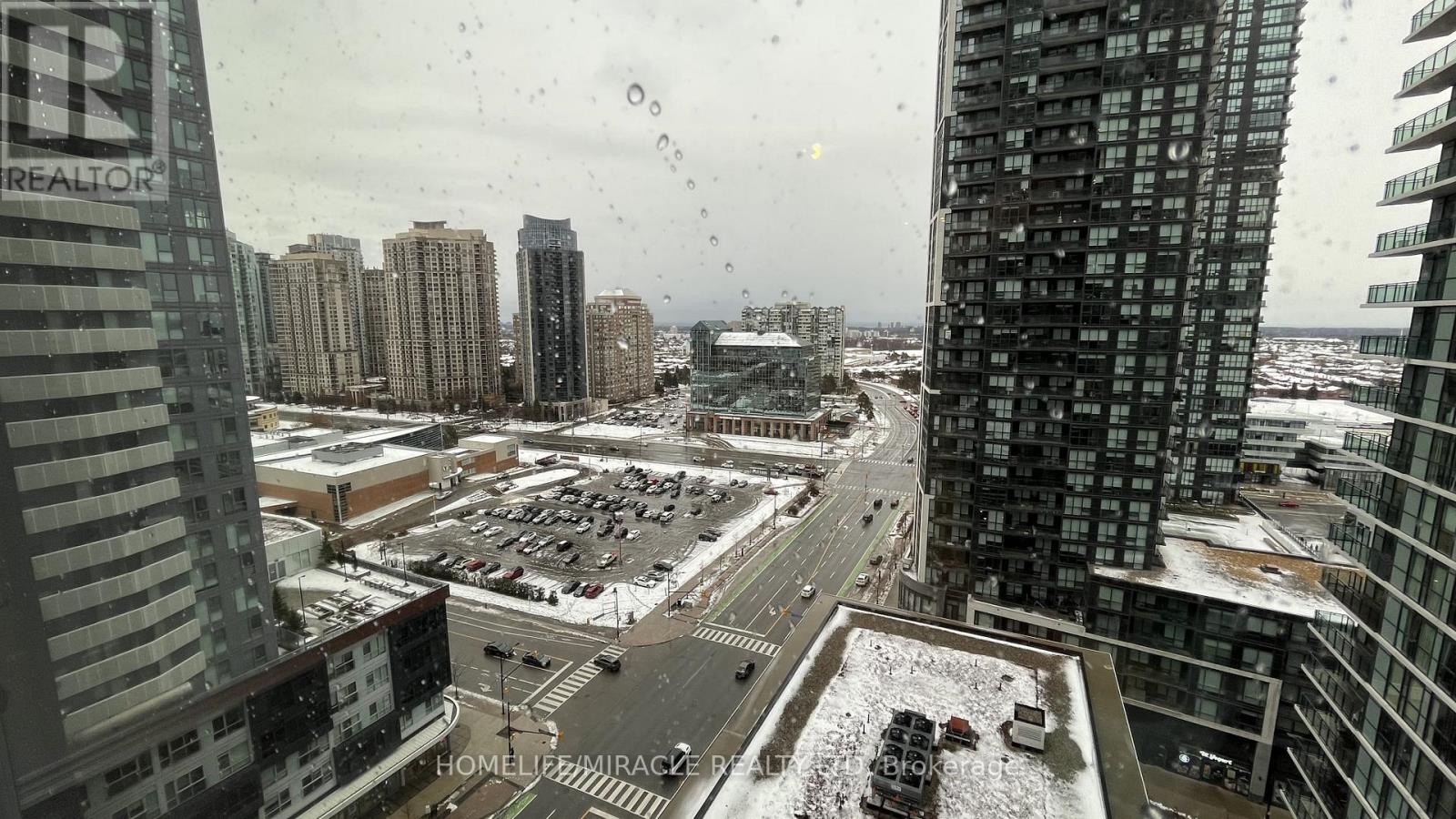 1703 - 4070 Confederation Parkway, Mississauga, Ontario  L5B 0E9 - Photo 12 - W12590990