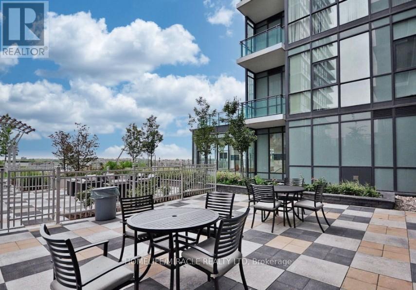 1703 - 4070 Confederation Parkway, Mississauga, Ontario  L5B 0E9 - Photo 18 - W12590990