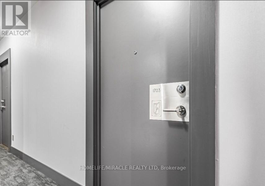 1703 - 4070 Confederation Parkway, Mississauga, Ontario  L5B 0E9 - Photo 2 - W12590990