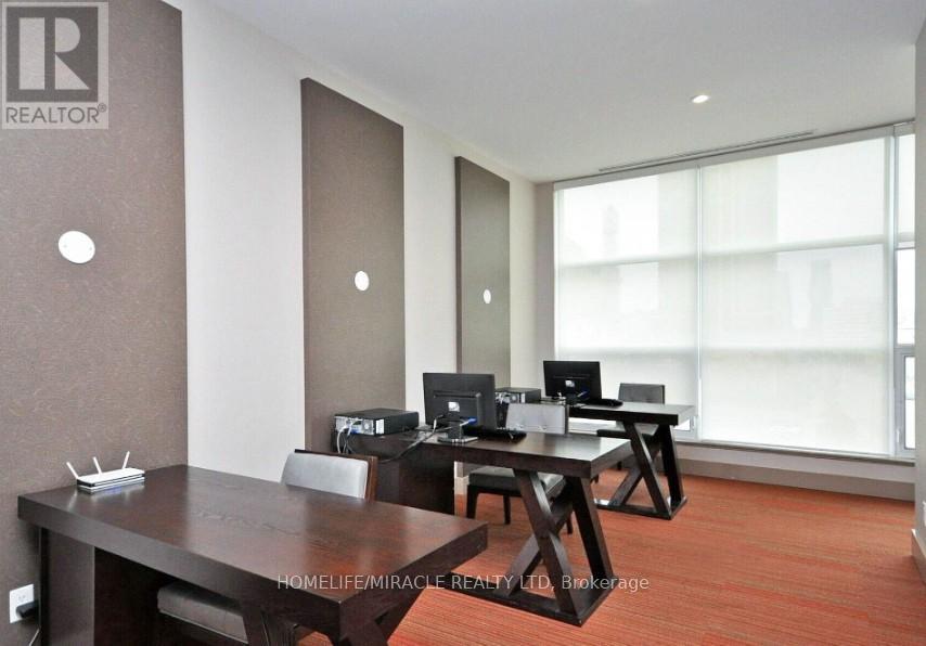 1703 - 4070 Confederation Parkway, Mississauga, Ontario  L5B 0E9 - Photo 27 - W12590990