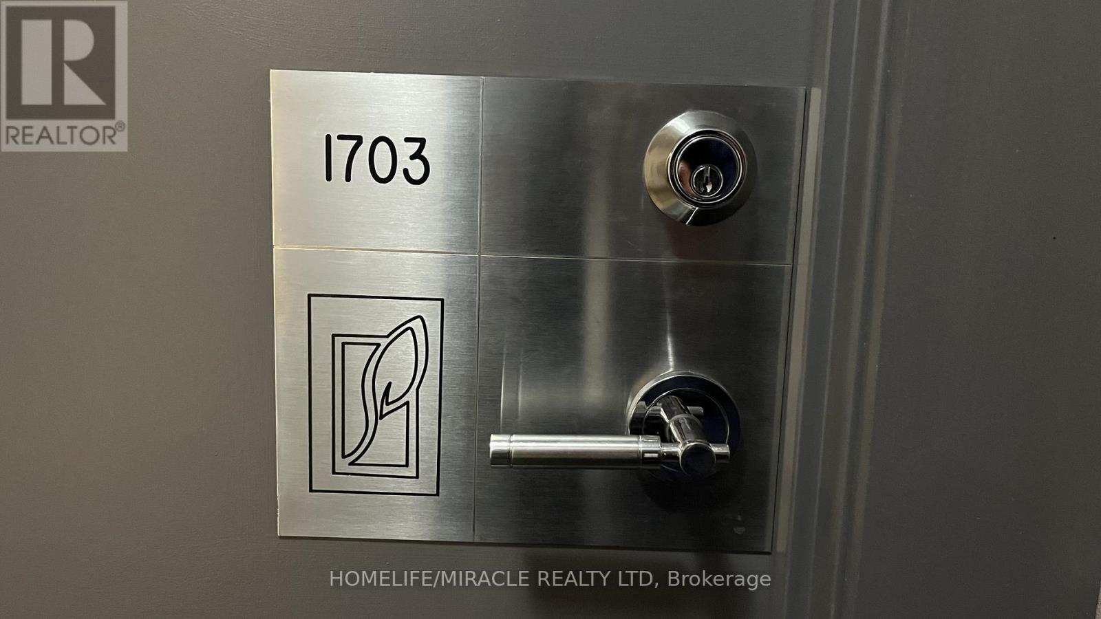 1703 - 4070 Confederation Parkway, Mississauga, Ontario  L5B 0E9 - Photo 3 - W12590990