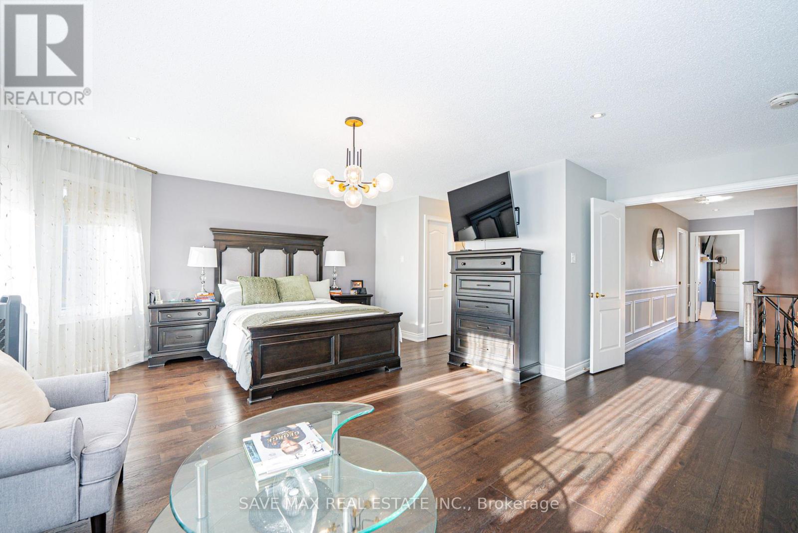 77 Colonel Bertram Road, Brampton, Ontario  L6Z 4T6 - Photo 22 - W12591002