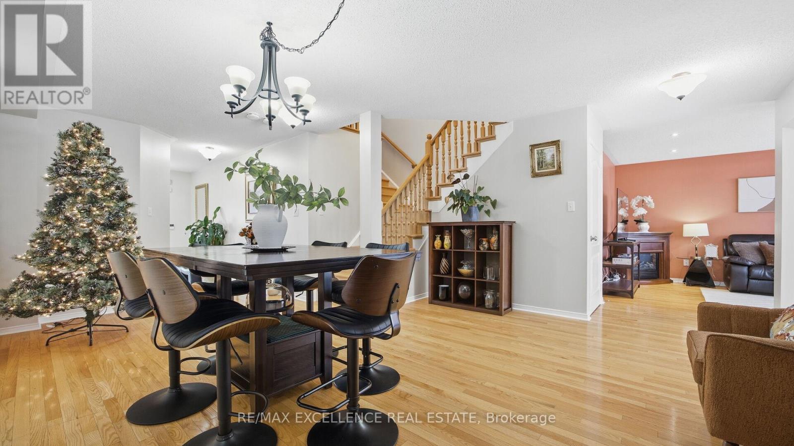 59 Linderwood Drive, Brampton, Ontario  L7A 1S4 - Photo 8 - W12590260